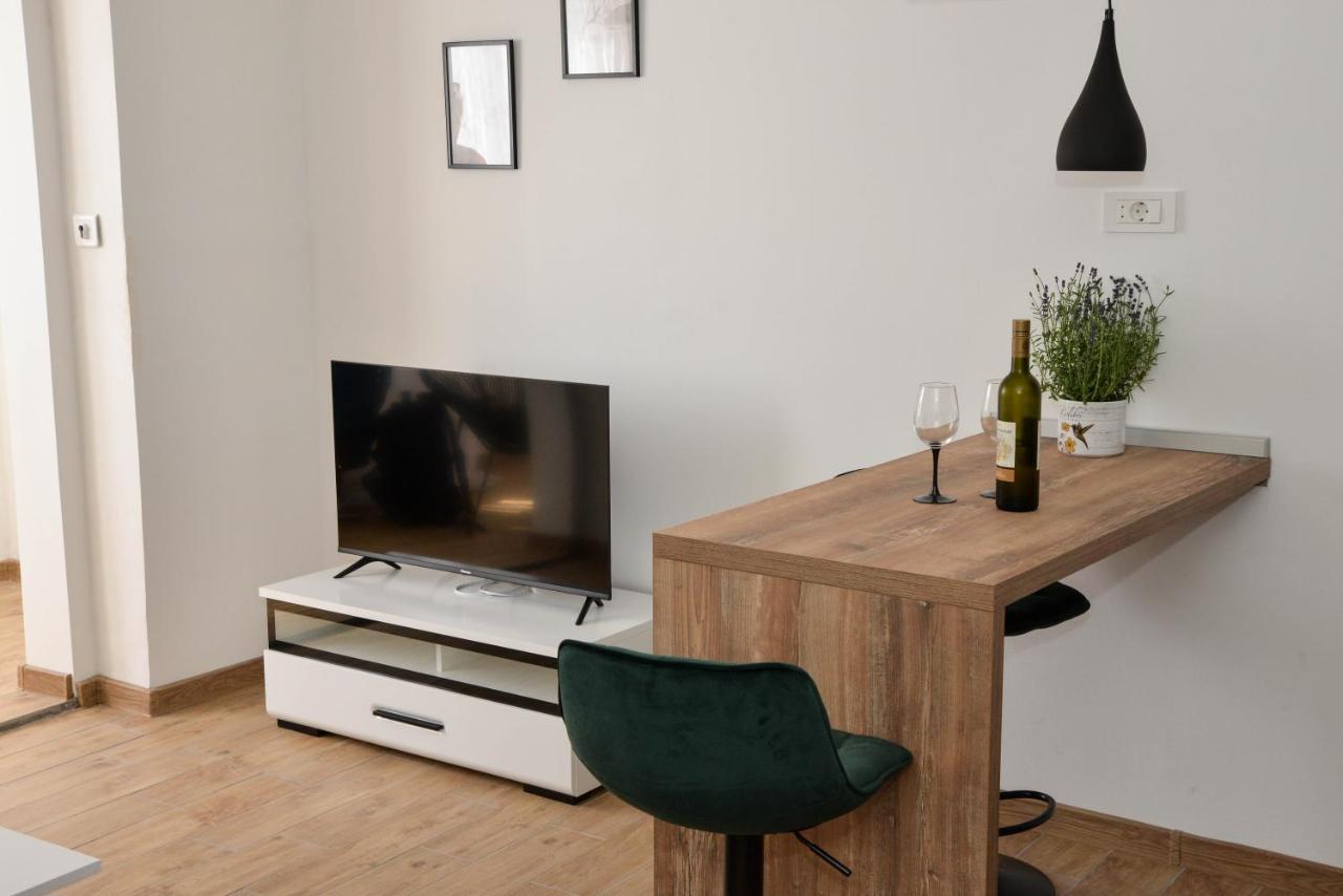 Apartman Nina 3 Zara Esterno foto